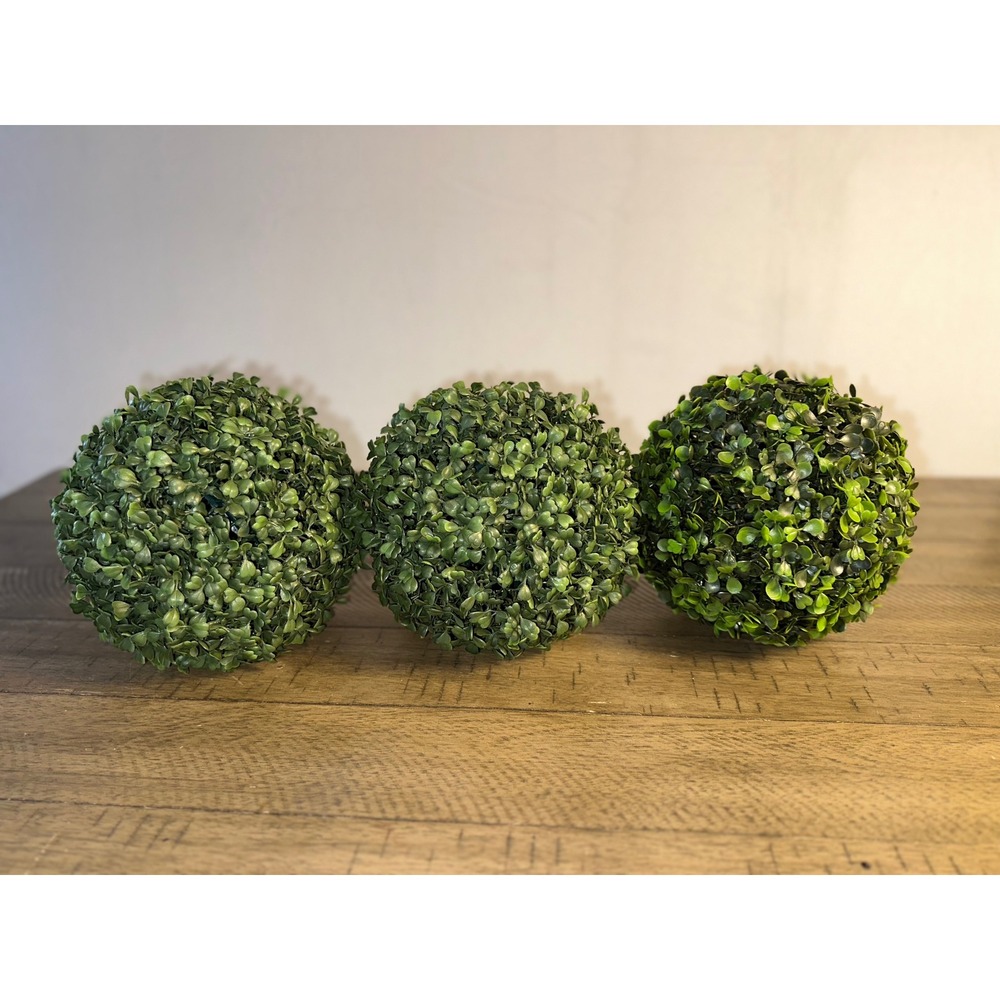 Set of 3 Artificial Boxwood Topiary Balls Green Faux Foliage Decor 7 Inch